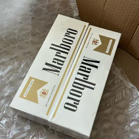 Limited-time offer: Marlboro White, 2 cartons, 3 cartons, 4 cartons