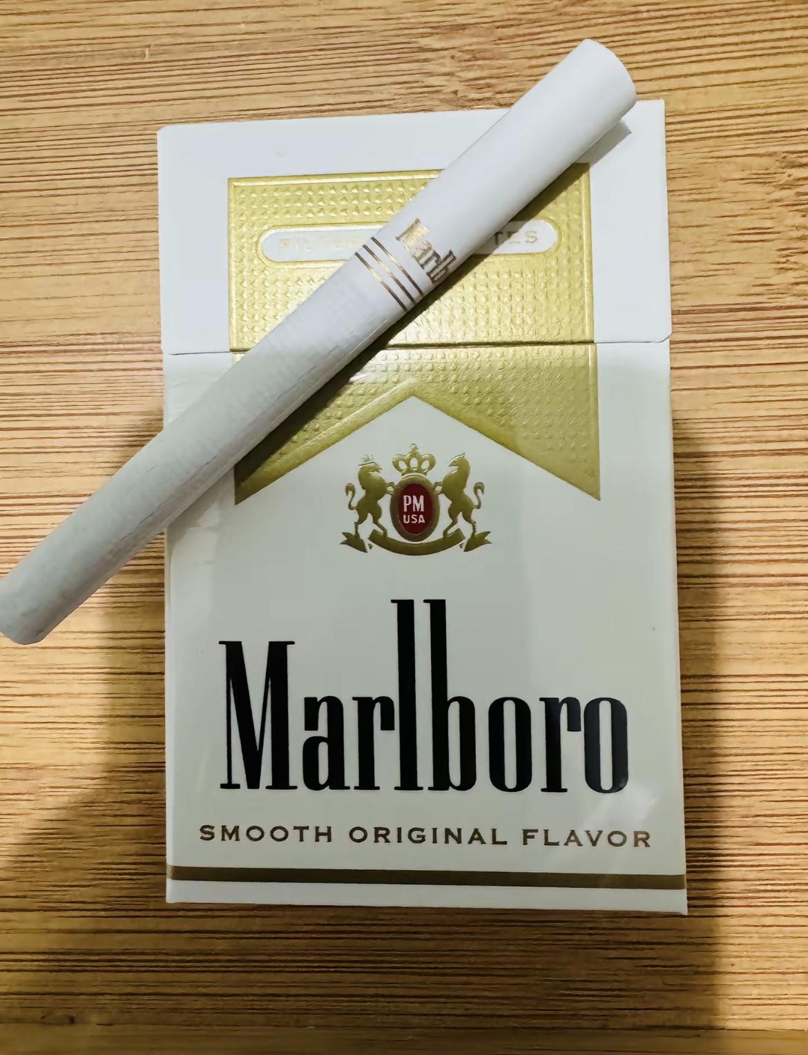 Marlboro (Hard White) US Edition (10-Pack Carton) - 图片 4